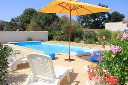 Photo piscine closerie du chene bleu chambre d'hôtes près de bordeaux